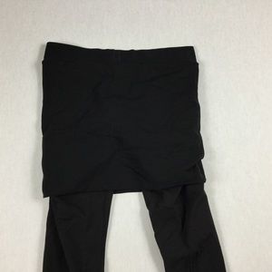 Lululemon Womens 8 Skirted Athletic Leggings. A9